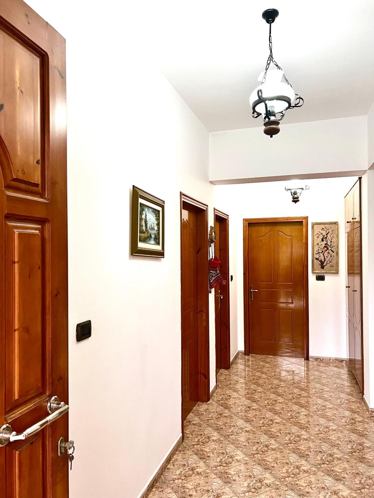 Hajdini Apartament Apartamento Sarandë Exterior foto