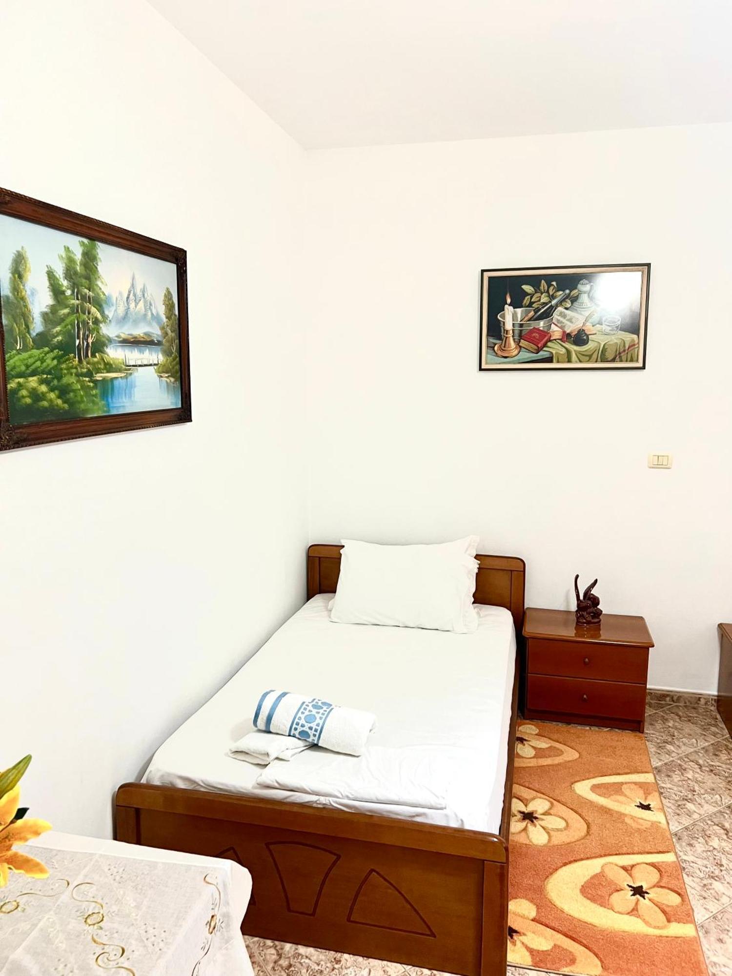 Hajdini Apartament Apartamento Sarandë Exterior foto