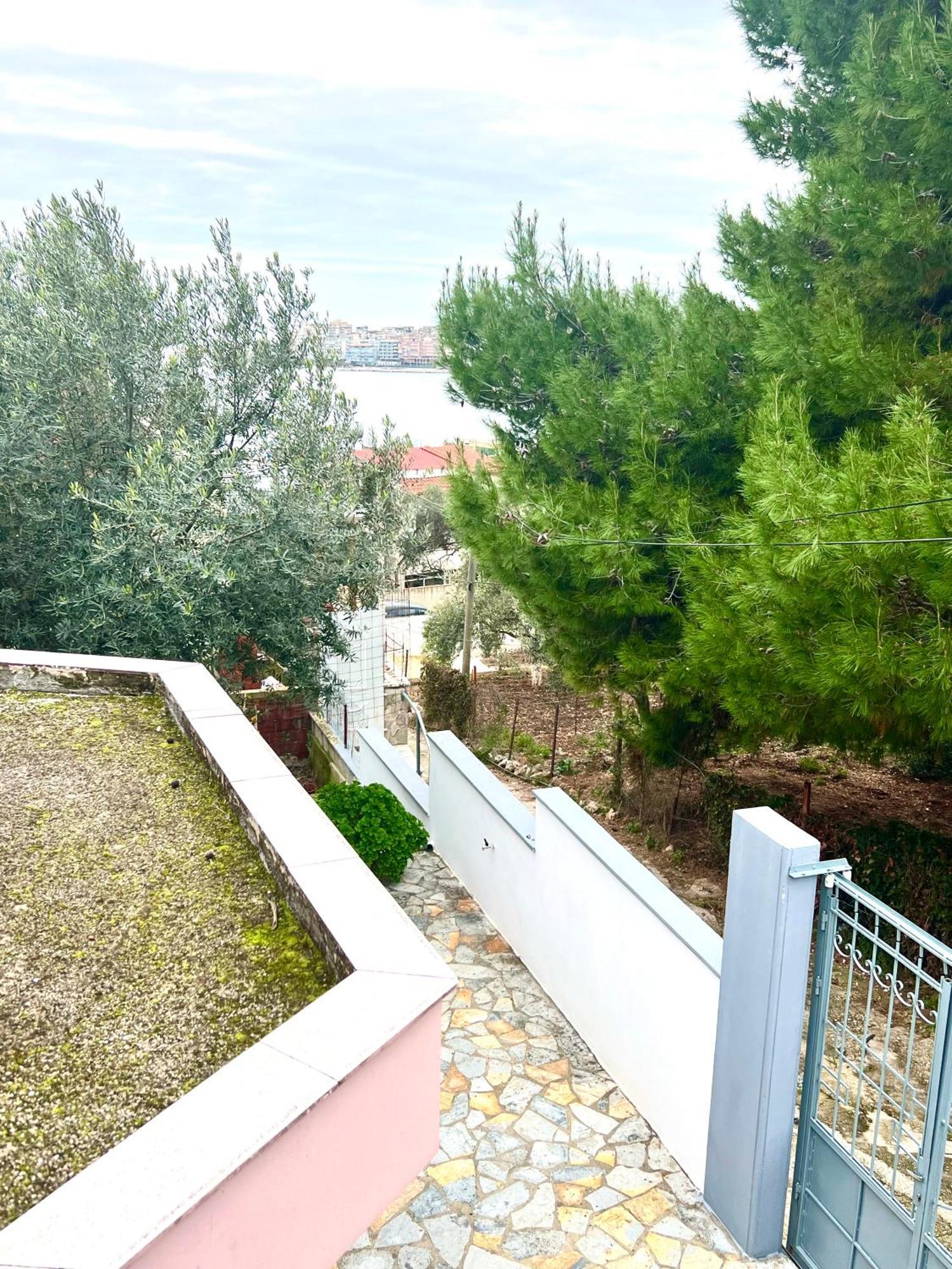 Hajdini Apartament Apartamento Sarandë Exterior foto